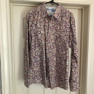 NWOT Wrangler Paisley Pearl Snap Button Down
